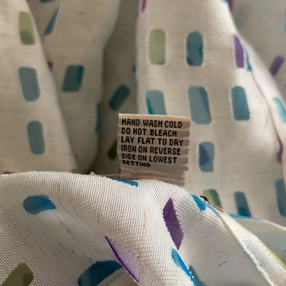 Notations Woman’s Multicolored Pattern Blouse Wit… - image 7